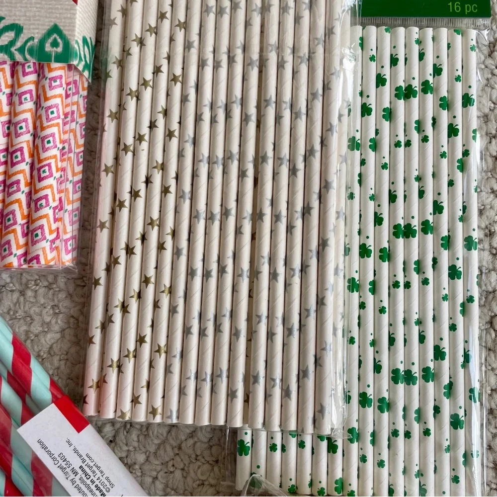 PAPER STRAWS BUNDLE‎ + WOODEN SCOOP!!